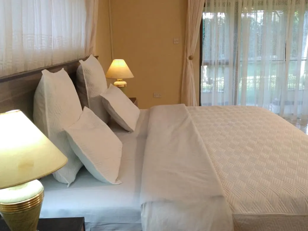 Ashleys Guest House (2)